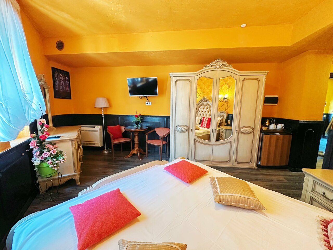 Гостиница Mare Nero Алупка-202